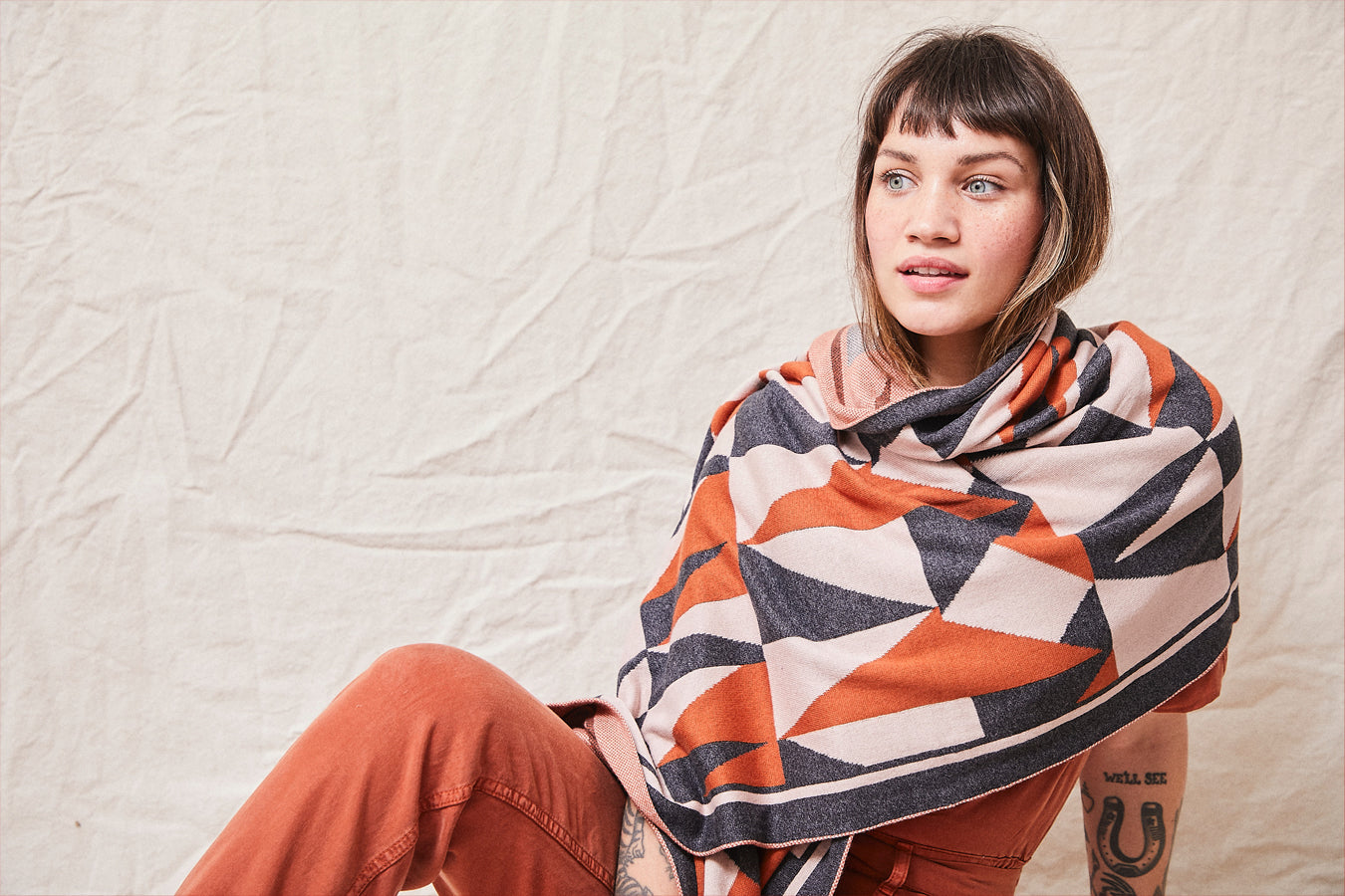 Box Kite Wrap Cinnamon + Charcoal